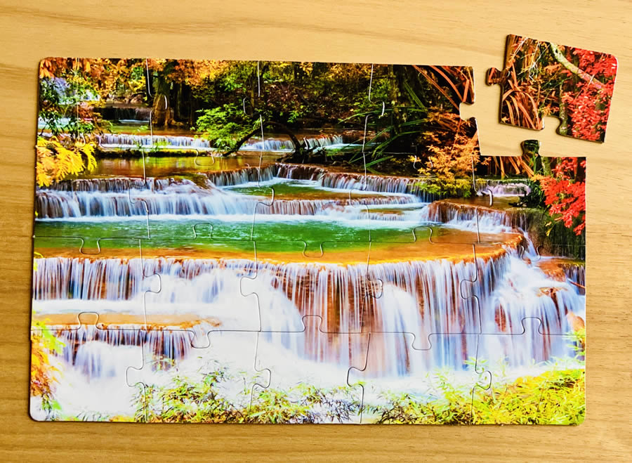 20 piece A4 - nature- waterfall jigsaw puzzle - Jigsaw puzzles Australia - ideal kids puzzle - suitable for 2 to 4 year olds