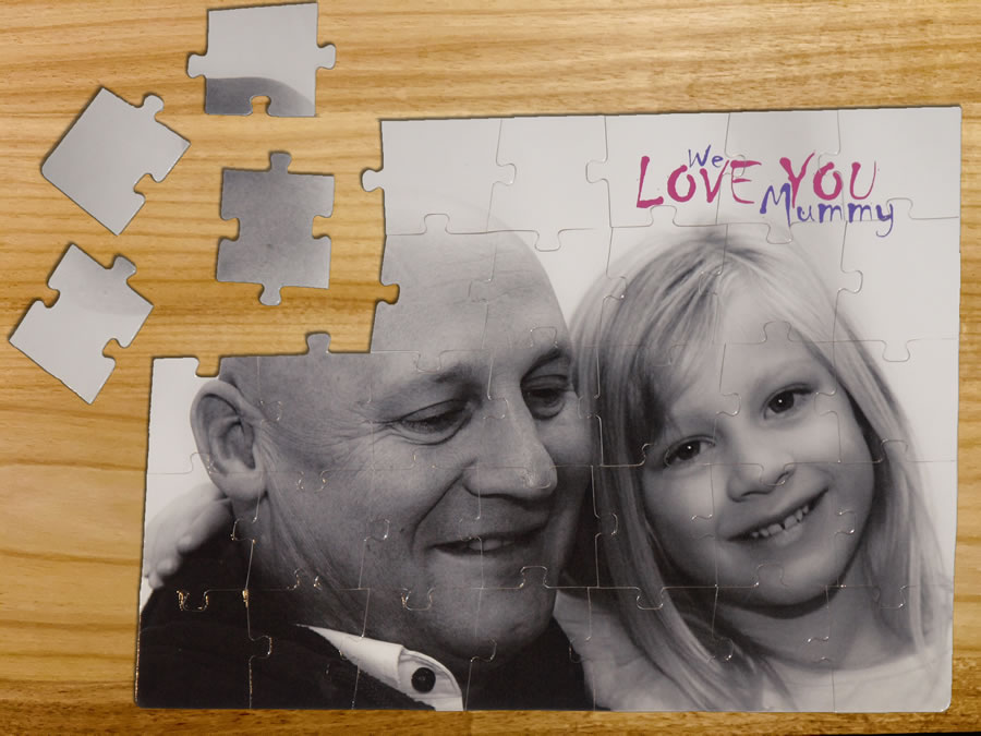 35 piece puzzle- Father's Day - Mothers Day - persinalised family puzzle